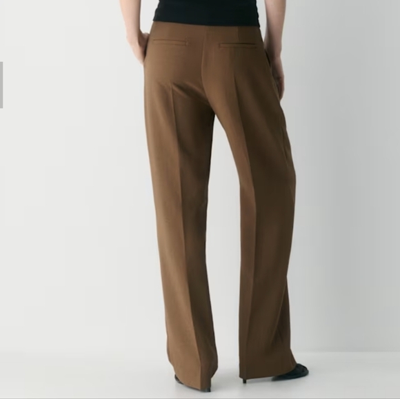 Aritzia Wilfred The Effortless Crepette Pant - Picture 4 of 9